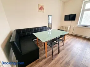 Worker's Apartment in Leverkusen L1-4 - Image 3