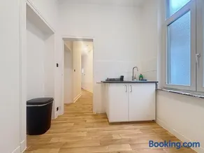 Leopold Brussels 6 - Image 1