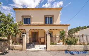 1- Casa Rural con Piscina Climatizada - Image 3