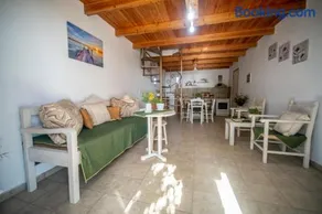 Julia's Holiday House - Image 5