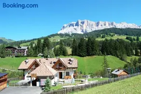 Chalet alla Cascata - Image 1