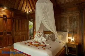 Bumbung Sari Villa - Image 1