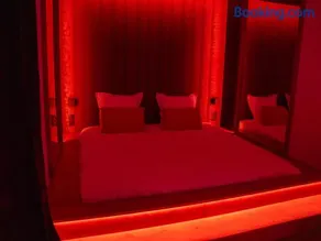 L'unique - Love-room Romantique - Image 4