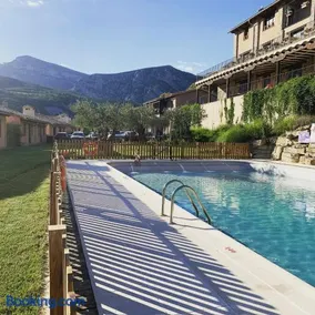 Apartahotel Valle de Rodellar - Image 2