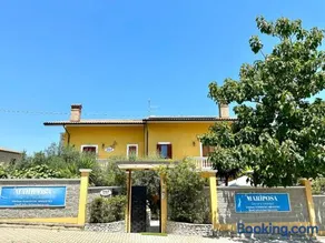 B&B Mariposa - Image 1