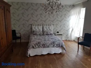 LA MAISON DE LOLA - Image 2