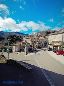 Charmant studio en Ardèche - village médiéval - Image 2