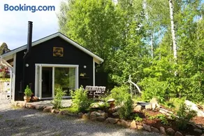 Schwedisches Waldcottage Fluss & Wanderwege - Image 1