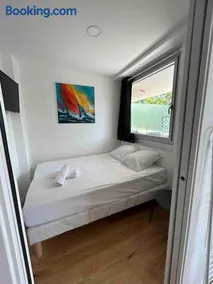 Superbe appartement, terrasse, accès direct RER - Image 5