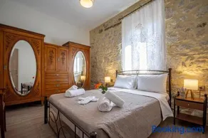Kalomiris Avli Suite - Image 2