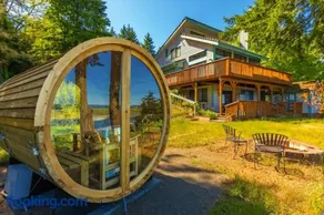 4BR Waterfront Home with Beach Access and Views - Image 1