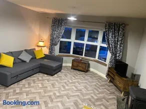 The Corner Apartment - Image 4