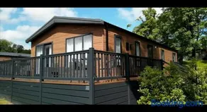 30 Golf View - Image 1