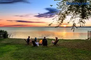 Waterfront Designer Retreat! Stunning Sunsets! Less than 5 minutes to the beach! - Image 1