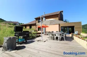 Ecogîte Saint-Prayel à Moyenmoutier, Gîte de groupe avec piscine, sauna, jeux - Image 1