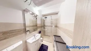 Chaplin Apartment - Free Garage Parking - Image 4