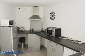 Gîte Cocooning avec balnéo et piscine privatives - Image 2