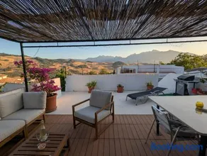 Villa La Roca - A fusion of modern and typical Andalucian architecture - Image 2