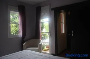 Casa en zona tranquila y cerca de playa virgen - Image 2