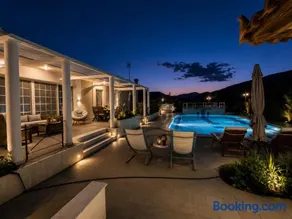 Elia Apartment Garden Oasis With Pool Astros - Image 3