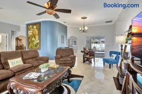 Paradise Retreat and POOL home - Image 5