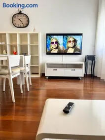 Piazza Italia Luxury Apartment - Image 1