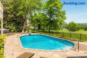 Golf Course View with a Pool Hot Tub and Sauna 5400 SqFt - Image 2