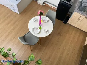 Suite Romantique DRØM avec Spa Privatif et Climatisation - Image 3