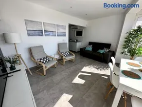 Apartamento en primera linea con vistas al mar - VistaMar Blanes - Image 4