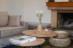 Agalma - Holiday Home - Image 4
