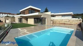 Villa Infinity 27 - Image 3