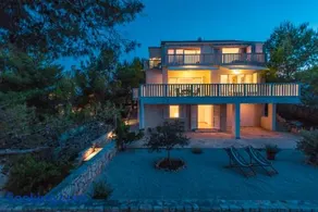 Aqua residence - Image 2