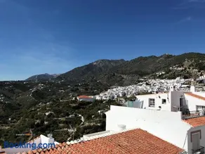 Leyre's House - Terrace & Sun - Image 3