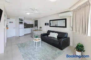 Central Mooloolaba Beachfront Apartment - Located in Sandcastles Resort - Image 4