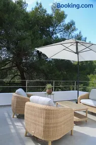 Villa Rhodos Skiathos - Image 1