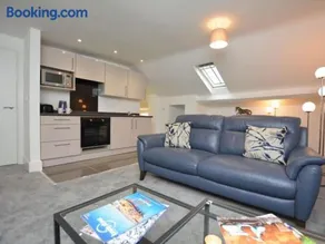 Welcoming luxury in a Grade II listed building - Image 5