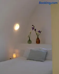 Borantza stone house - Image 3