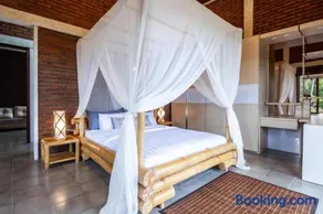 Serenity Springs Homestay - Image 2