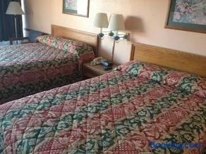 Budget Inn Express Bristol - Image 2