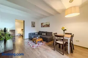 Cozy Studio With Views Close To Park G�ell - Image 3