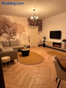 Aura Home - Livezeni Hiperbara - Image 1