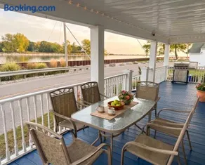 Waterfront Cottage, Top Fishing Spot, Light House - Image 1
