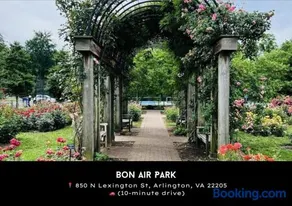 Charming 4BR Retreat in Arlington Sleeps 12 NearDC - Image 3