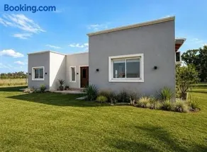 Casa de campo con pileta - Image 1