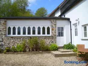 Woodland Cottage - Image 4