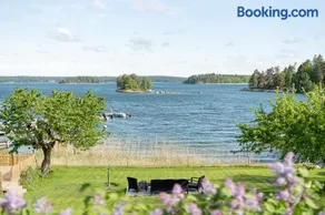 Charming Archipelago House Sauna Dock & Sea View - Image 1