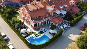 Lux Villa Mitimago - Image 2