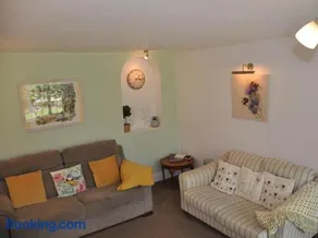 2 Bed in Newton Abbot oc-53519 - Image 4