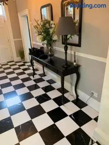 Kexby House - Image 2