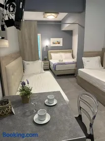 Avra Comfort Rooms - Image 3